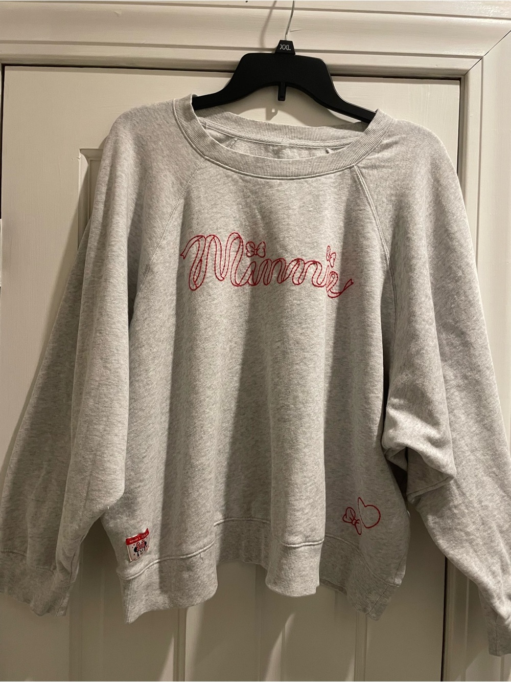 Old Navy X Disney SoComfy oversized Minnie embroidered sweatshirt. XXL. Gray.